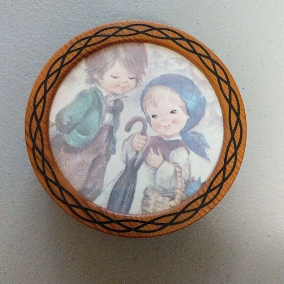 Vintage Hummel round wind up Music box Swiss Movement Kleine Nacht Mozart - Picture 7 of 8